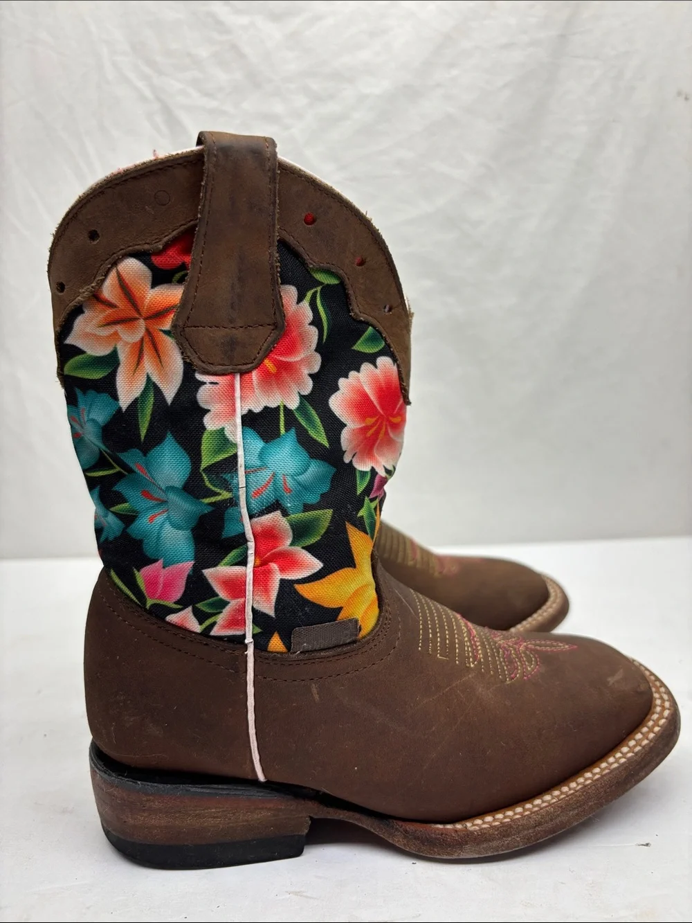 Double R western floral boots, size 8.5 toddler girl